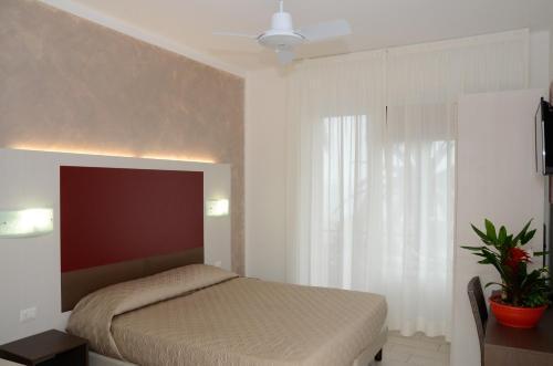 Hotel Lido Mazzini Loano Esterno foto
