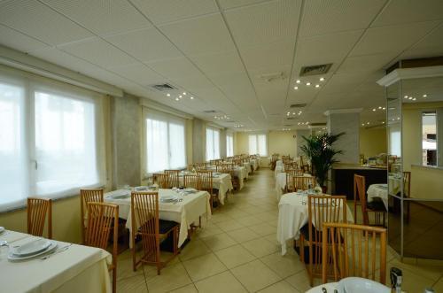 Hotel Lido Mazzini Loano Esterno foto